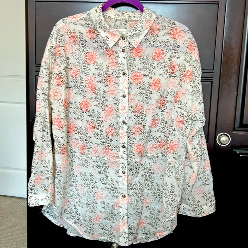 @anthropologie floral button down cotton shirt